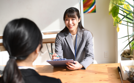 株式会社ファンソレイユ採用情報