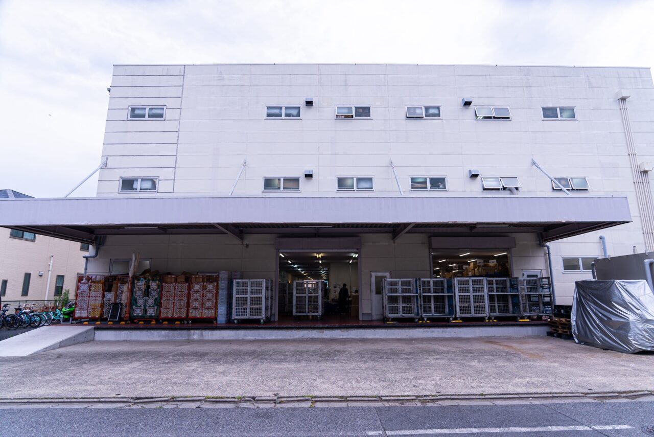 販売会社