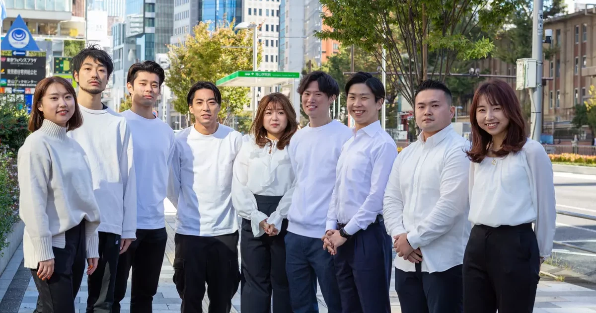 株式会社IMKの社員集合写真